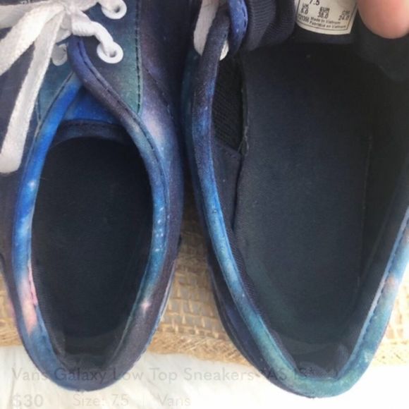 Vans Galaxy Low Top Sneakers *AS IS* - Picture 13 of 13